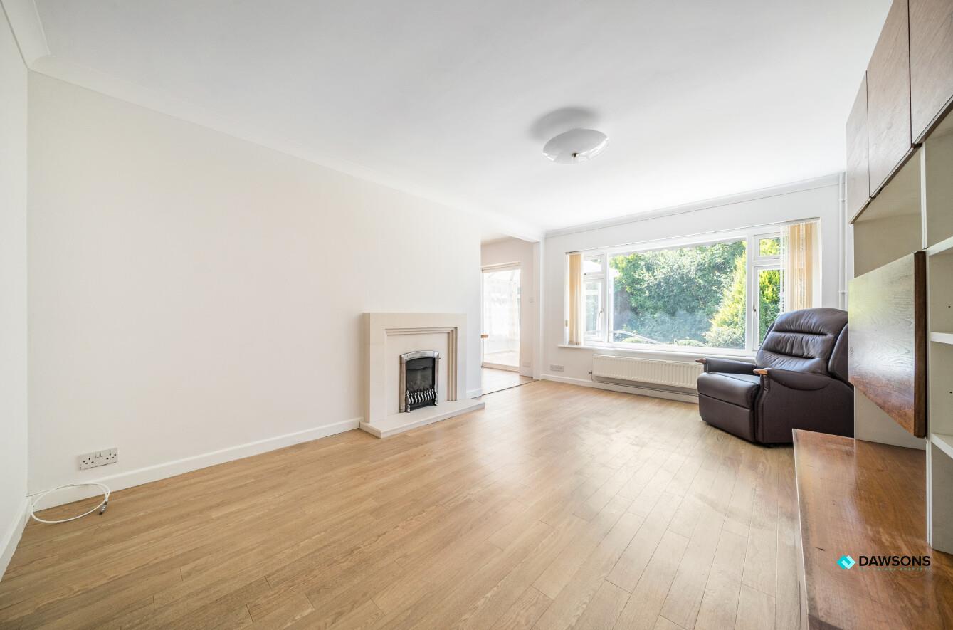 Westland Avenue, West Cross, Swansea, SA3 5NP